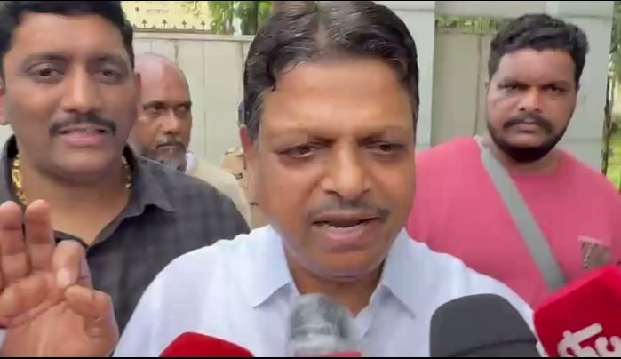 जामीन मिळाल्यानंतर अखेर रमेश म्हात्रेंसह चौघांची आधारवाडी कारागृहातून सुटका