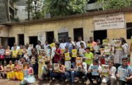 विद्यार्थ्यांना १ हजार वह्यांचे वाटप; रक्षाबंधनानिमित्त शिवसेनेचा सामाजिक उपक्रम