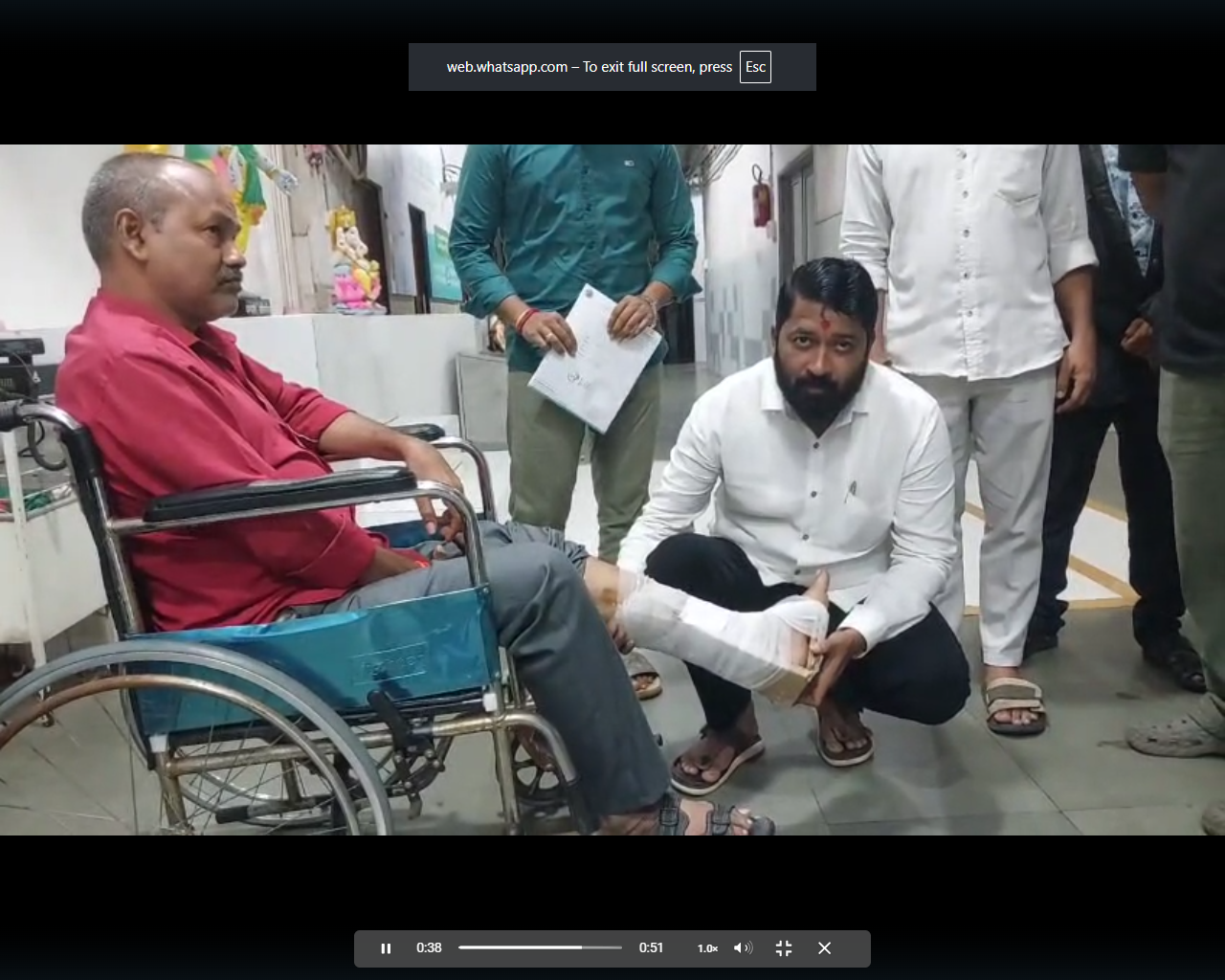 रुक्मिणीबाई रुग्णालयात प्लास्टरऐवजी पुठ्ठा; मनसेचा संताप