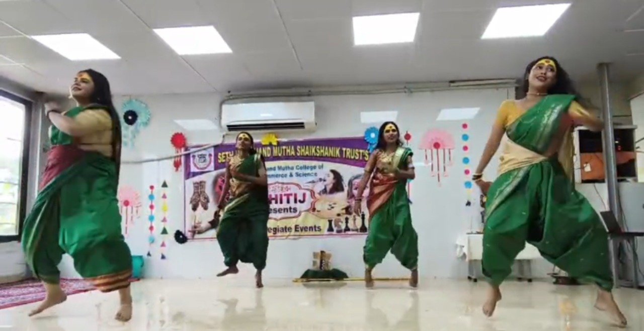 ‘क्षितिज’ने गाठले नवे आकाश; मुथा महाविद्यालयात आंतरमहाविद्यालयीन उत्सव रंगला